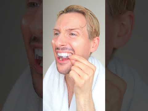 Whitening Teeth at Home Crest 3D Whitestrips #teethwhitening #whiteteeth #shorts