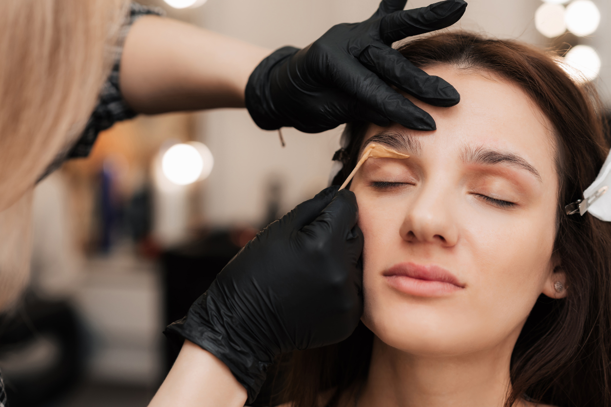 woman waxing